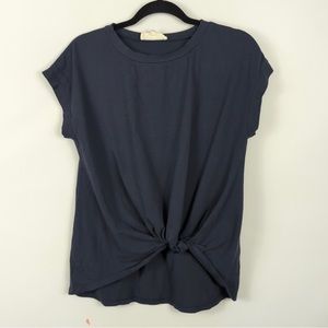 Synergy twist front top